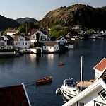 Bjørkely Gård *